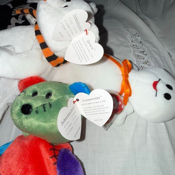Lot of 5 Ty Halloween Beanie Babies • Spooky Ghost Sheets, Pumpkin Bear, Skeleto - Picture 9 of 13